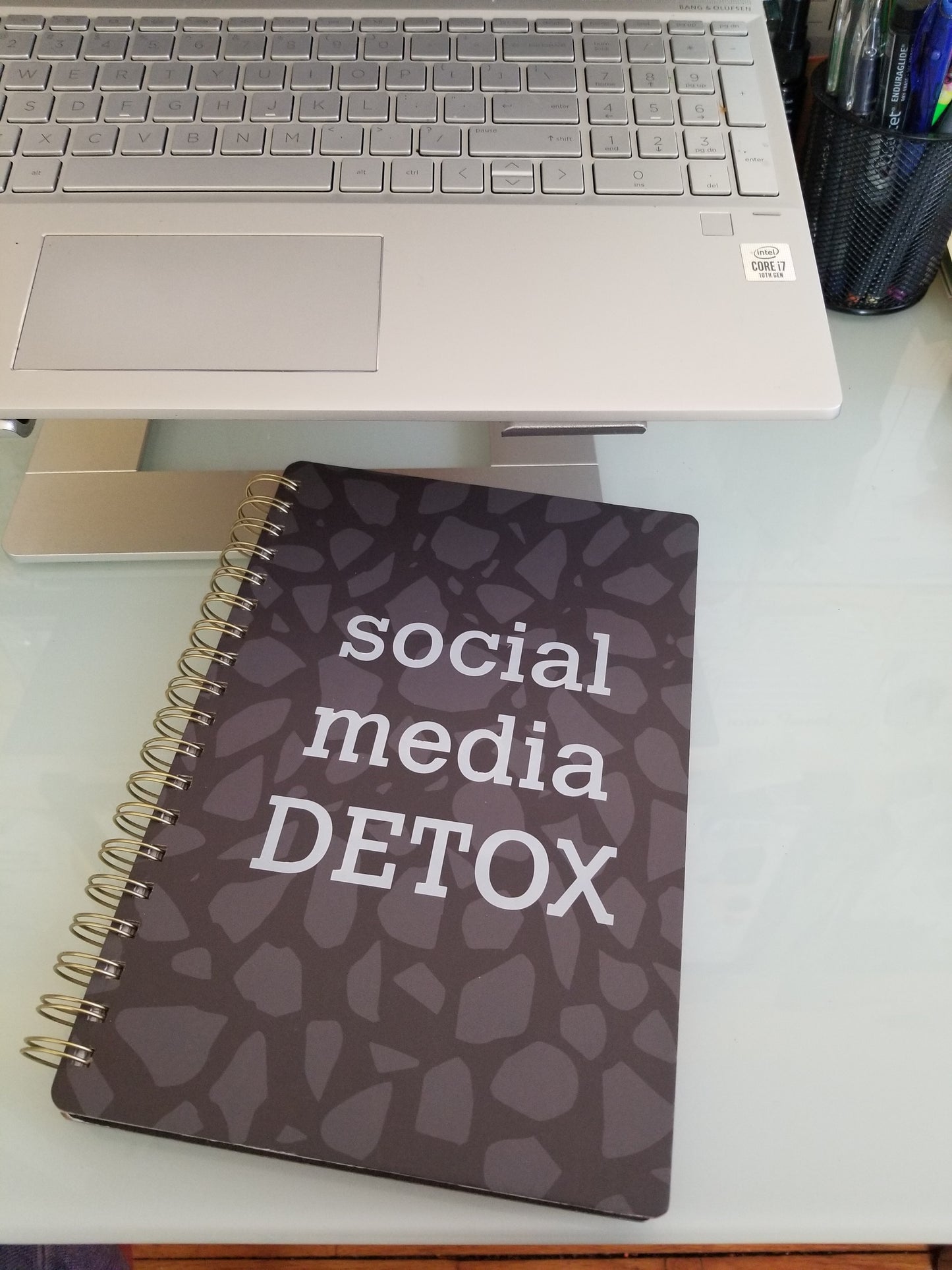 Journal: Social Media Detox